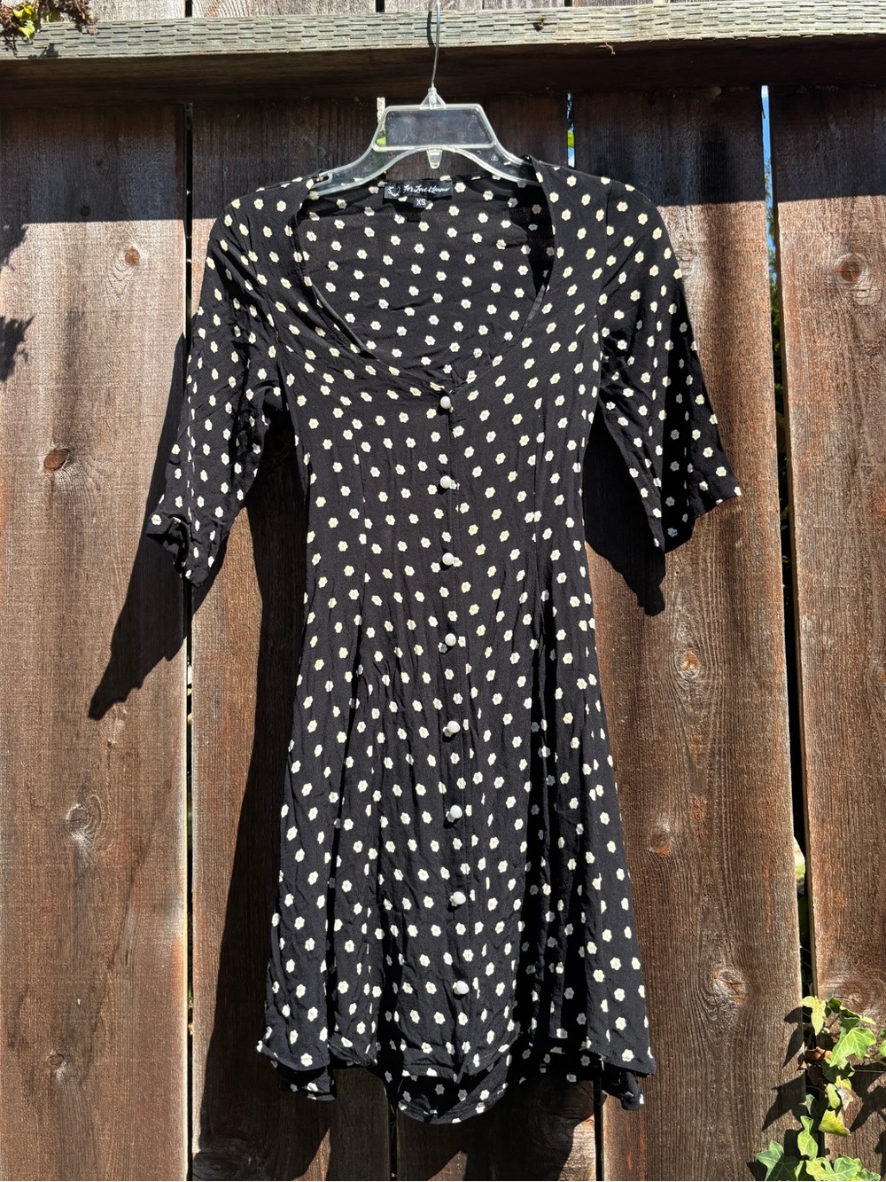 Dress - Picture 5 of 6